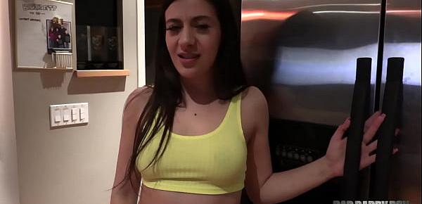 Jovencita comiendo dos pollas teen trio double blowjob 1856 Porn Videos image